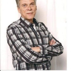 Meet your Posher, Robert